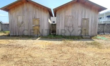 Venta de terreno vía Data km 6 desde carretera con salida directa a la playa