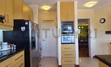 Departamento con terraza en Venta Urb. Lomas de Monteserrin