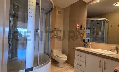 Departamento con terraza en Venta Urb. Lomas de Monteserrin
