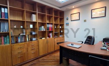 Departamento con terraza en Venta Urb. Lomas de Monteserrin