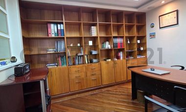 Departamento con terraza en Venta Urb. Lomas de Monteserrin
