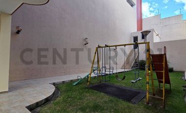 Departamento con terraza en Venta Urb. Lomas de Monteserrin
