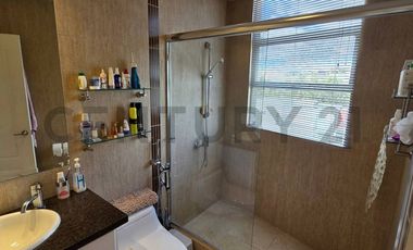 Departamento con terraza en Venta Urb. Lomas de Monteserrin