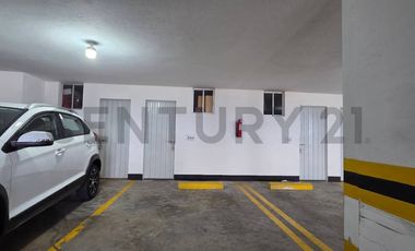 Departamento con terraza en Venta Urb. Lomas de Monteserrin