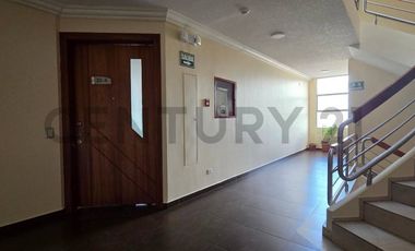 Departamento con terraza en Venta Urb. Lomas de Monteserrin