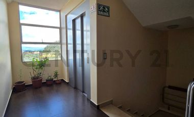 Departamento con terraza en Venta Urb. Lomas de Monteserrin