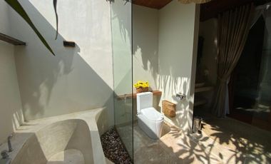 Villa impian dekat malioboro with sunbed area family room private pool