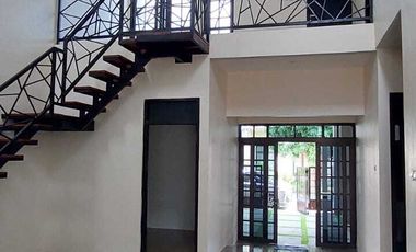 Rumah Bagus 2 Lantai, Perum Kahuripan Nirwana, Sidoarjo Kota