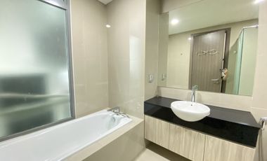 Jual Murah Apartment St Moritz Private Jacuzzi Lippo Puri Indah Jakarta Barat