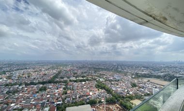 Jual Murah Apartment St Moritz Private Jacuzzi Lippo Puri Indah Jakarta Barat