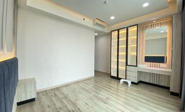 Jual Murah Apartment St Moritz Private Jacuzzi Lippo Puri Indah Jakarta Barat