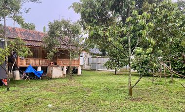 Rumah Villa + Kebun Durian 1051 m2 di Purwakarta Dijual Murah