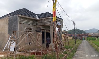 RUMAH MURAH DI WAYLANDIS PINGGIR JALAN AMD BISA KREDIT SYARIAH
