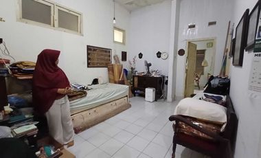 DIJUAL RUMAH VINTAGE JALAN SUMATERA BUKIT BESAR PALEMBANG