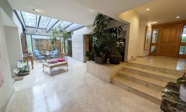 Casa en Venta en Bosques de las Lomas (m2c414)