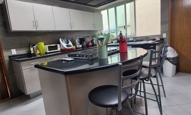 EXCELENTE CASA A LA VENTA EN LOMAS DE TECAMACHALCO (V)