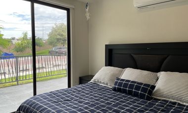 Departamento en renta en planta baja, 3 habitaciones, con alber