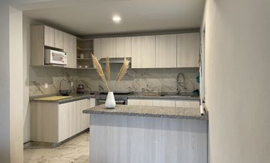 Departamento en renta en planta baja, 3 habitaciones, con alber