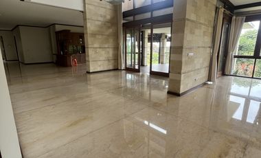 Rumah Besar Nyaman View Bagus dekat Kampus UPI Setiabudi Bandung