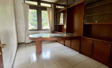 Rumah Besar Nyaman View Bagus dekat Kampus UPI Setiabudi Bandung