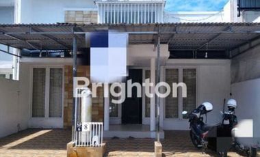 DIJUAL RUMAH SEMIFURNISH TENGAH KOTA BERNUANSA MINIMALIS LOKASI CBI