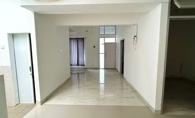 Jual Rumah di Regency Cluster Valencia, balikpapan