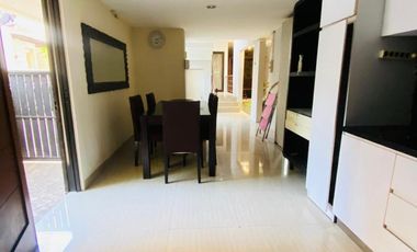 Disewakan Rumah Cantik Model Mezanine Siap Huni di Kemang Selatan