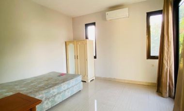 Disewakan Rumah Cantik Model Mezanine Siap Huni di Kemang Selatan