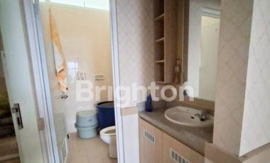 DIJUAL RUMAH MINIMALIS SEMIFURNISH DALAM PERUMAHAN CBI