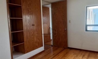 CASA EN VENTA EN FRACCIONAMIETO VILLAS DEL CAMPESTRE- EN PRIVADA