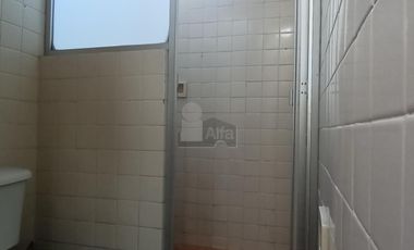 CASA EN VENTA EN FRACCIONAMIETO VILLAS DEL CAMPESTRE- EN PRIVADA