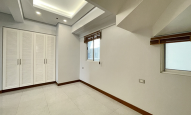 For Sale 4 Bedroom Double Unit Condominium in Brio Tower, Makati City