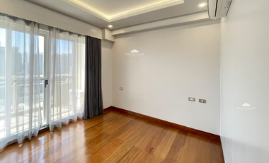 For Sale 4 Bedroom Double Unit Condominium in Brio Tower, Makati City