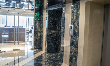 Pet Plans Tower Makati Commercial Office Place Whole Floor For Sale