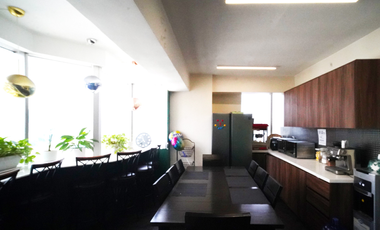 Pet Plans Tower Makati Commercial Office Place Whole Floor For Sale