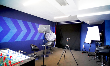 Pet Plans Tower Makati Commercial Office Place Whole Floor For Sale