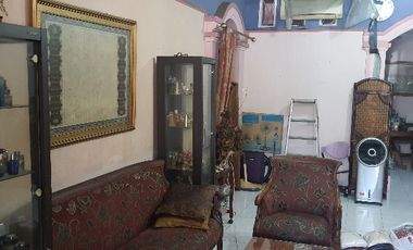 MINIMALIS 2 Lantai di Taman Pondok Jati Sidoarjo