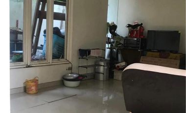 Minimalis Siap Huni di Selatan Surabaya
