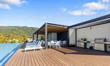 OCEAN VIEW PENTHOUSE