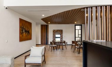 OCEAN VIEW PENTHOUSE