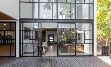 OCEAN VIEW PENTHOUSE