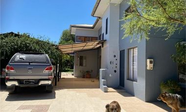 Casa en Venta en Villa los Jardines