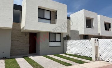 Casa en renta en Puerta Natura Coto# 20, Villa de Pozos, de dos pisos, dos habitaciones y 2.5 baños