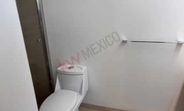 Casa en renta en Puerta Natura Coto# 20, Villa de Pozos, de dos pisos, dos habitaciones y 2.5 baños