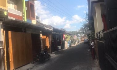 JUAL RUMAH  MURAH   D KOTA MLANG BANGUNAN BARU