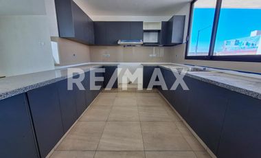 CASA EN CONDOMINIO EN RENTA - (3)