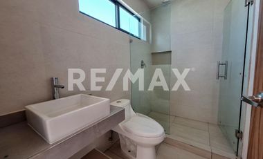 CASA EN CONDOMINIO EN RENTA - (3)