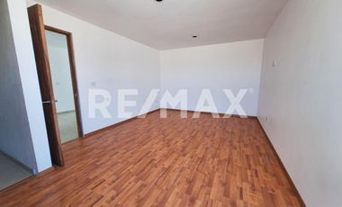 CASA EN CONDOMINIO EN RENTA - (3)