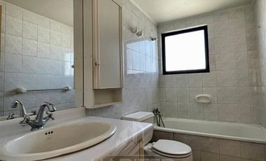 Departamento en Venta en COD39054 Gran departamento duplex a pasos de Clínica Alemana, Colegio Alemán y Universidades.