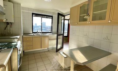 Departamento en Venta en COD39054 Gran departamento duplex a pasos de Clínica Alemana, Colegio Alemán y Universidades.